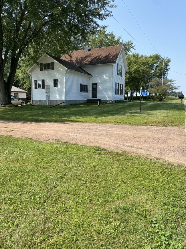 9735 County Rd Bb Rental House Rental in Marshfield, WI
