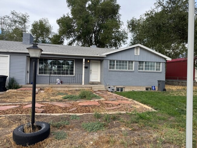 Photo - 883 E Sego Lily Dr