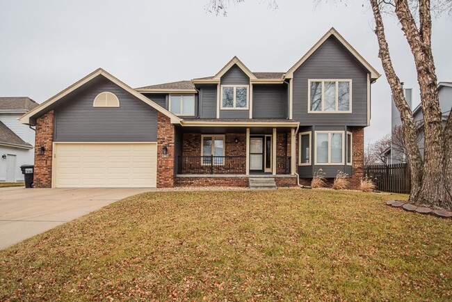Stunning 4 Bedroom / 2.5 Bathroom Home | P... - Stunning 4 Bedroom / 2.5 Bathroom Home | P...