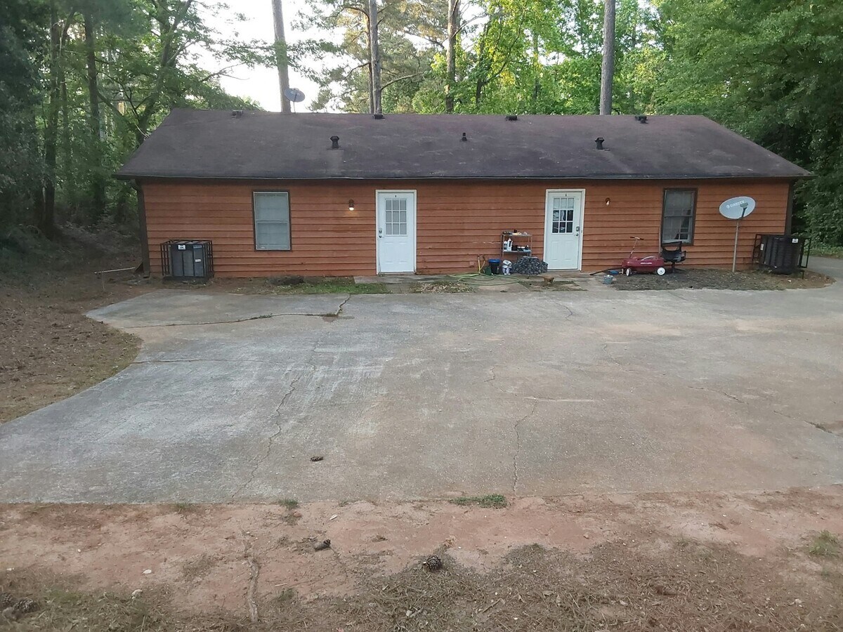 Photo - 9245 Cedar Ridge Dr NW