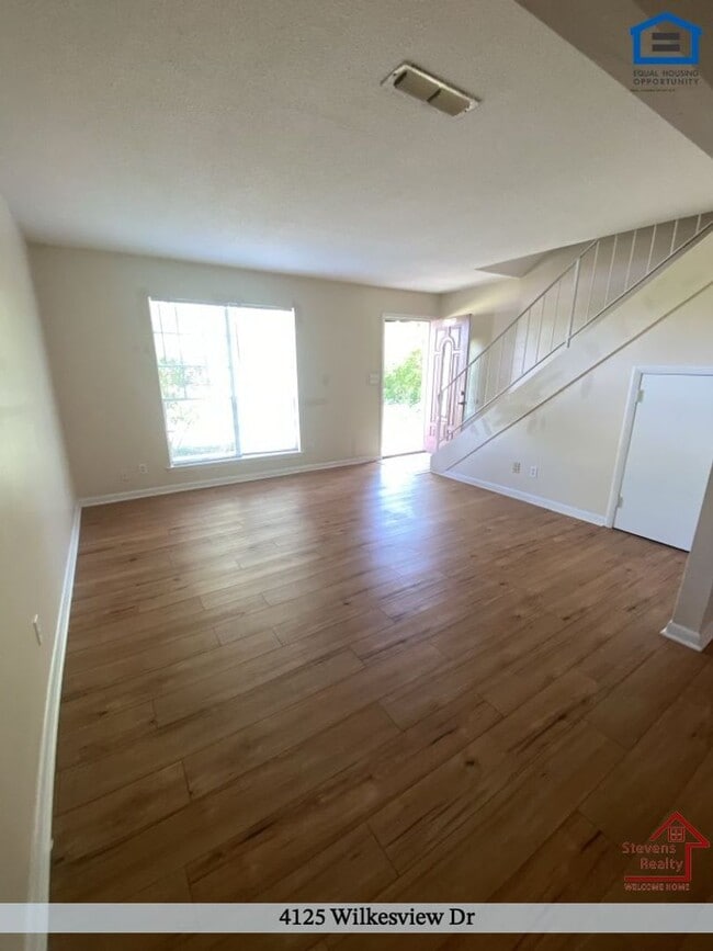 Photo - 4125 Wilkesview Dr