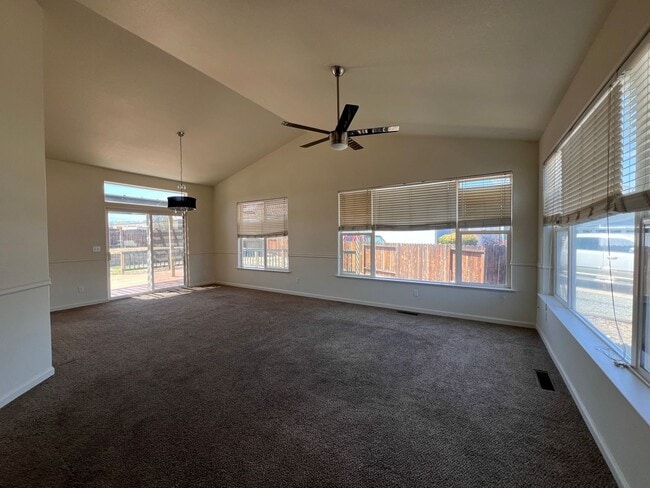 Photo - 3/2/2 Home in Minden, Johnson Lane area