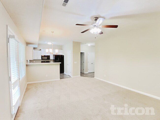 1615 Sunray Dr