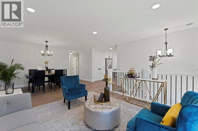 Photo - 1844 Meighen Rd