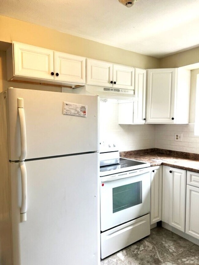 99 Melrose St Unit 12