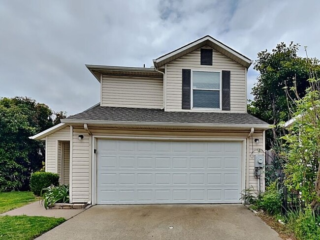 Building Photo - 505 Guaymas Plaza