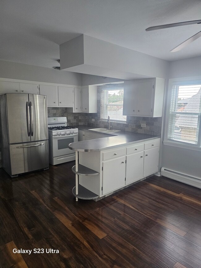 Photo - 2918 N 75th Ct Unit Elmwood park
