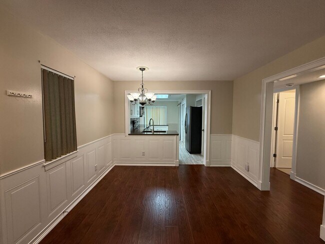 1314 Twin Springs Ct