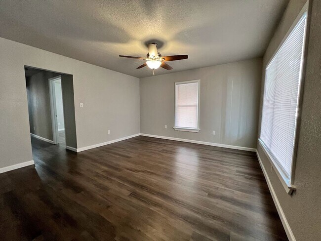 Photo - Beautifully Renovated 3 Bed, 1 Bath House