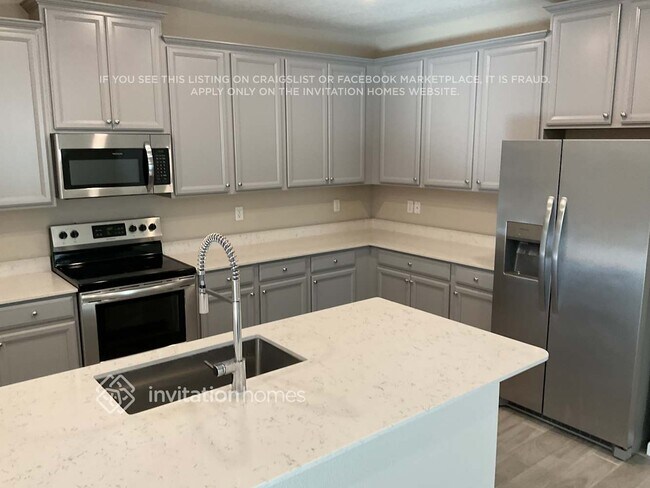 Photo - 6280 Starlight Dr