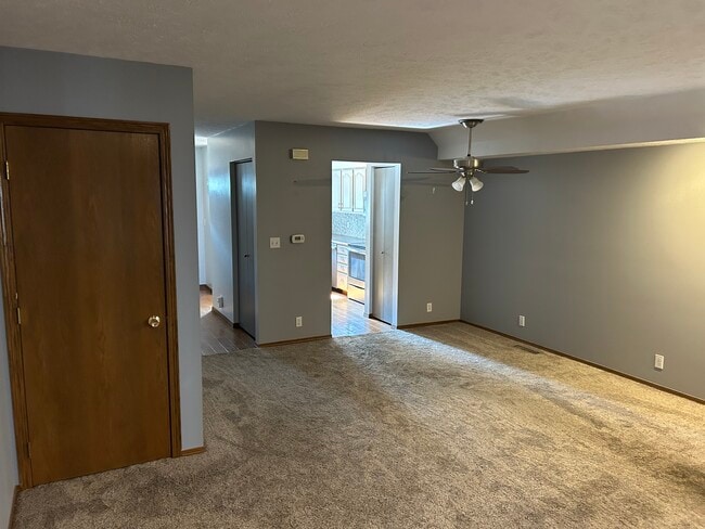 Photo - 409 S Madison St