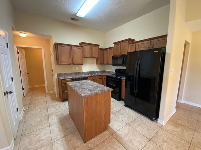 Photo - Gated Community - 3 Bedroom 2 Bathroom Cordova Rental Home