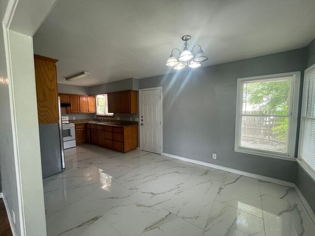 Photo - 4501 Moravian Dr
