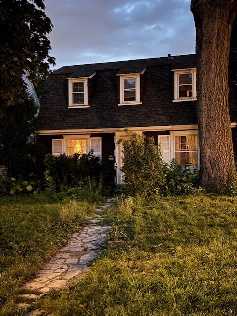 Photo - 1117 St Clair Ave