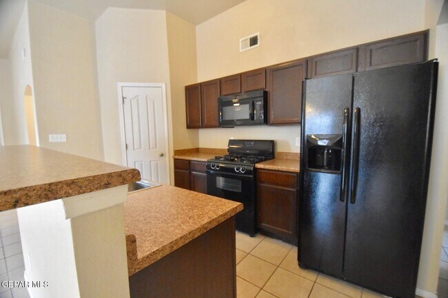 Photo - 14229 Otter Point Ct