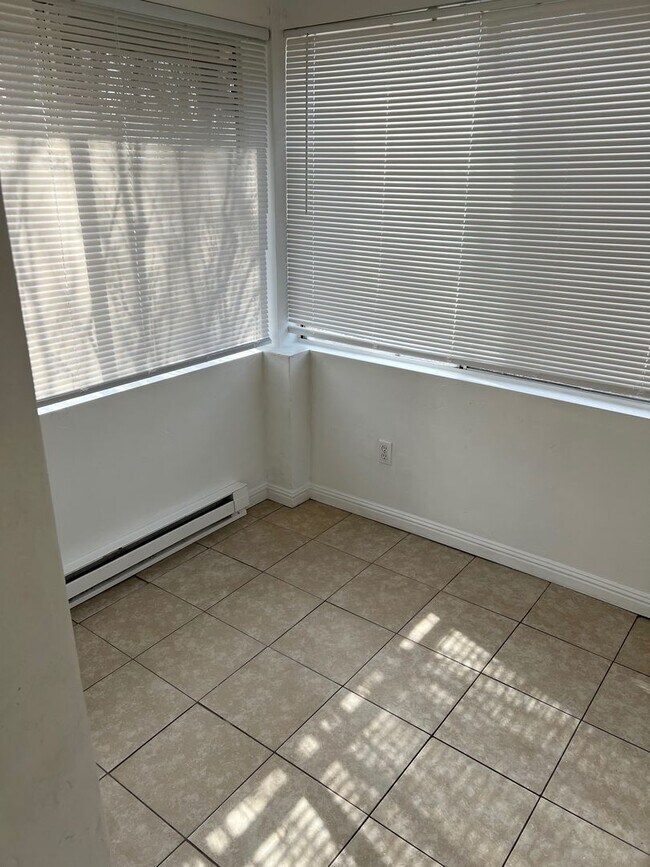 Photo - 815 Dameron Dr Unidad A