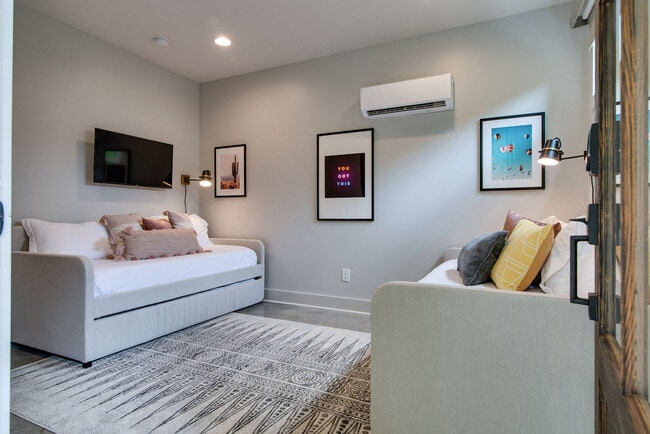 Photo - 934 Mcferrin Ave Unidad ID1049676P