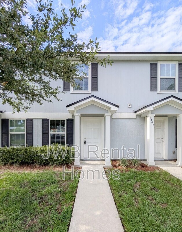 Building Photo - 8445 McGirts Village Ln Rental