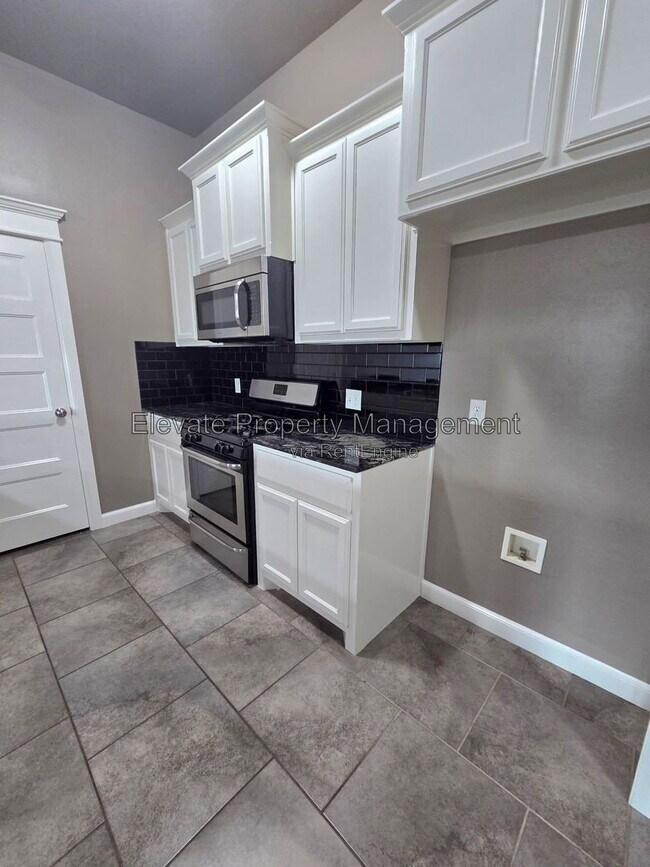 Photo - 2200 Starwood Wy