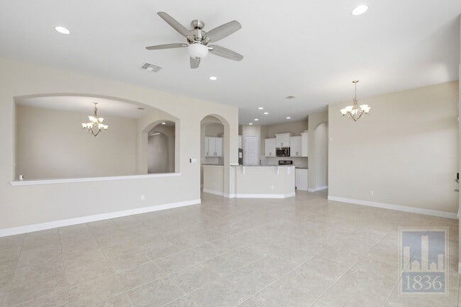 3805 Hidden Harbor Dr