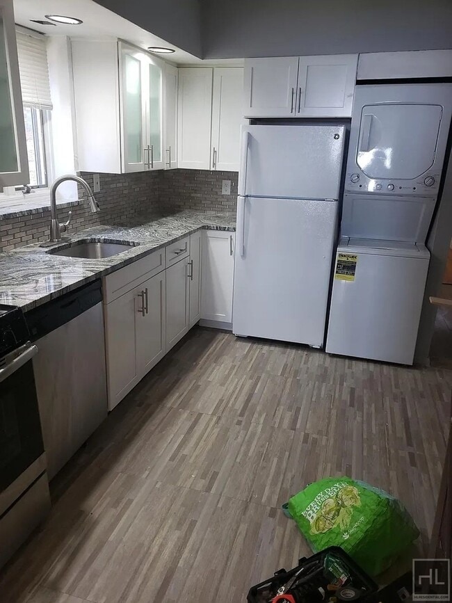 Photo - LITTLEFIELD AVENUE Unit 1