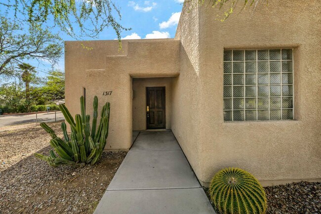 Photo - 4 bedroom home in Central Tucson