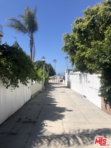 Photo - 28 Clubhouse Ave Unit 1/2