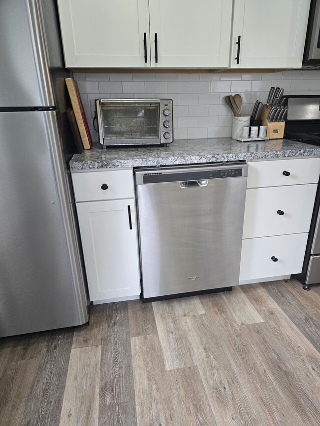 Photo - 3274 Briggs Blvd NE