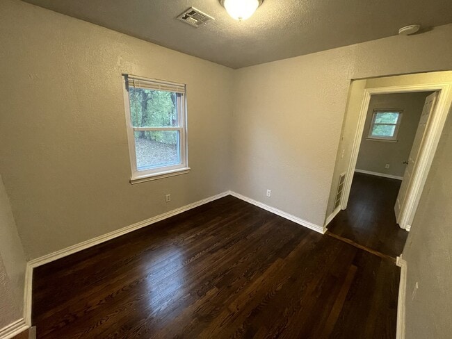 Photo - 2 Bed, 1 Bath Home