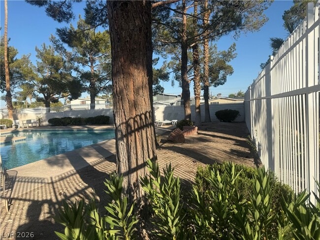 Building Photo - 4520 W Lake Mead Blvd Unit 102