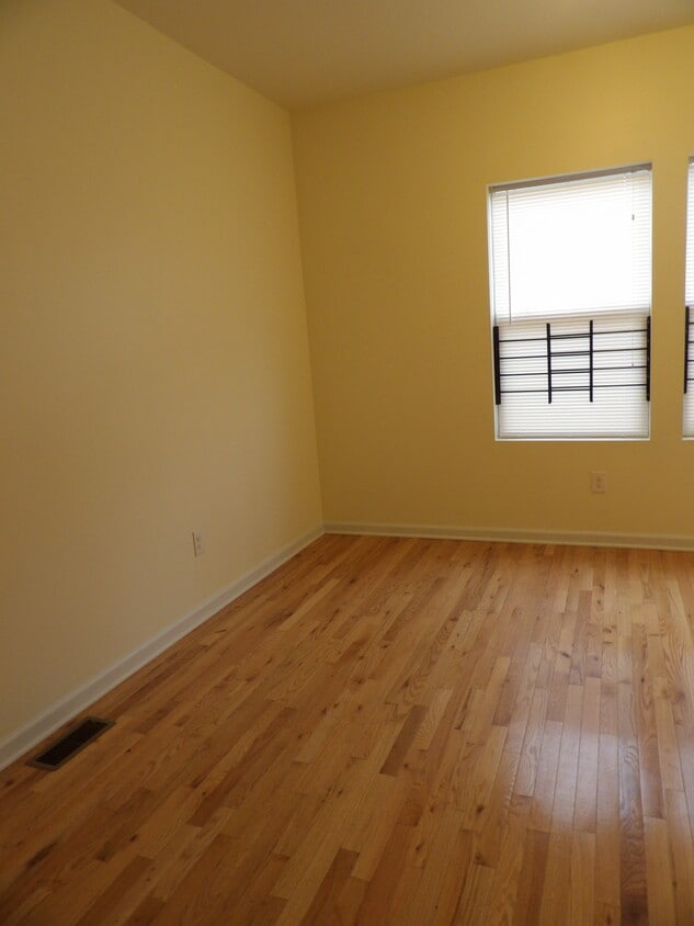 Photo - 2143 N 18th St (Philadelphia, PA)