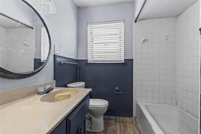 Photo - 1809 Westway Ave