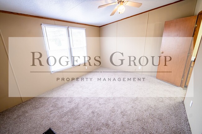 Photo - 519 Cedar Cove Rd