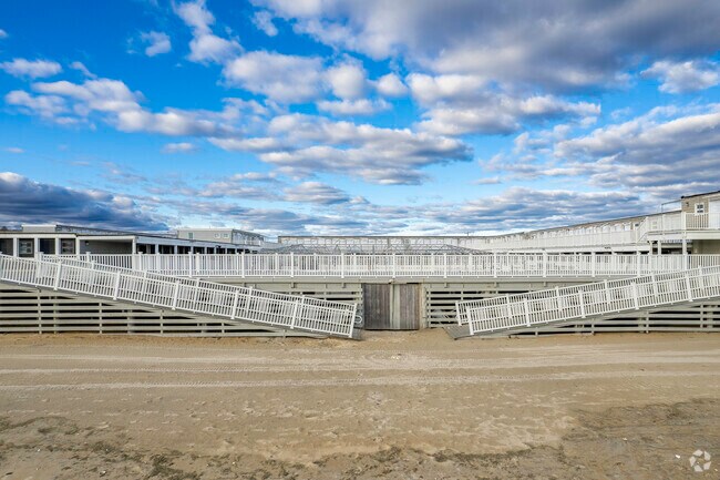 Photo - Bonnet Shores