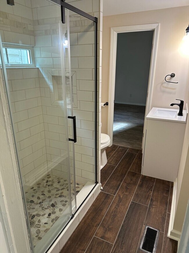 Photo - Downtown Newnan- 53 B Jefferson St 2 Bedro...