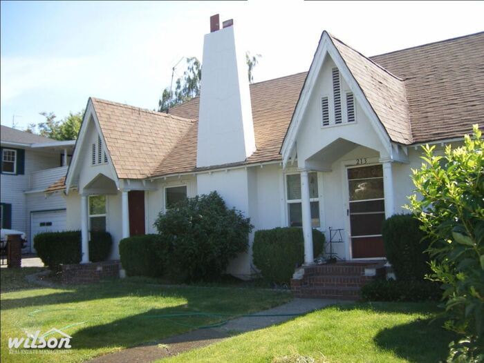 Photo - 213 S 16th Ave House