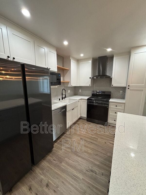 Photo - 401 W Sierra Ave