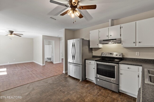 Photo - 8626 Hill Rd