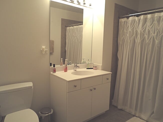 Photo - 235 W Van Buren St Unit 4007