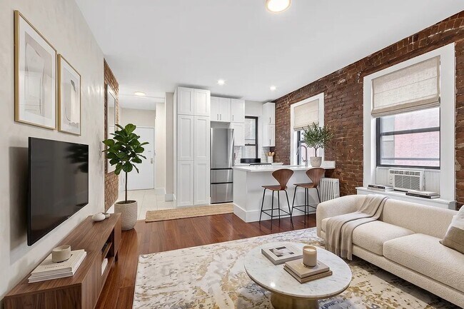 Photo - 7 Carmine St Unit 18
