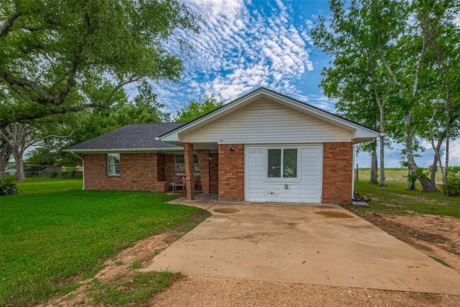 Photo - 16316 TX-36 Casa