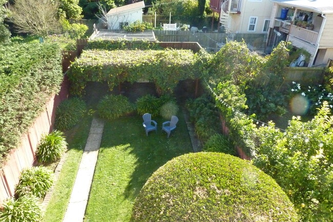 Photo - 279 30th St Unit 279