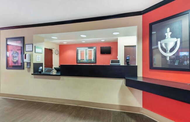 Photo - Furnished Studio-Washington, D.C. - Gaithe...