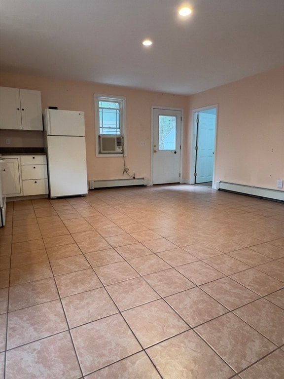 Photo - 9 Russell Holmes Way Unit 2