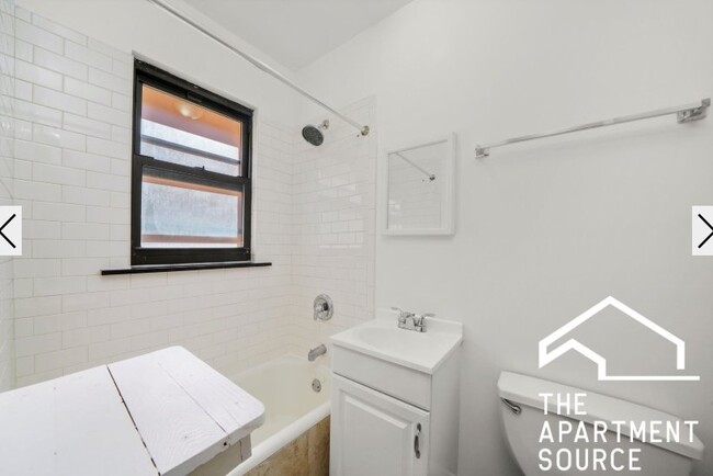 Photo - 2651 N Spaulding Ave Unit 2