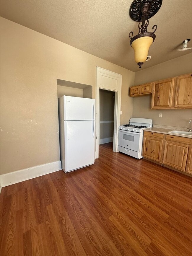 1002 S Montana St Unit 1002 S Montana #C