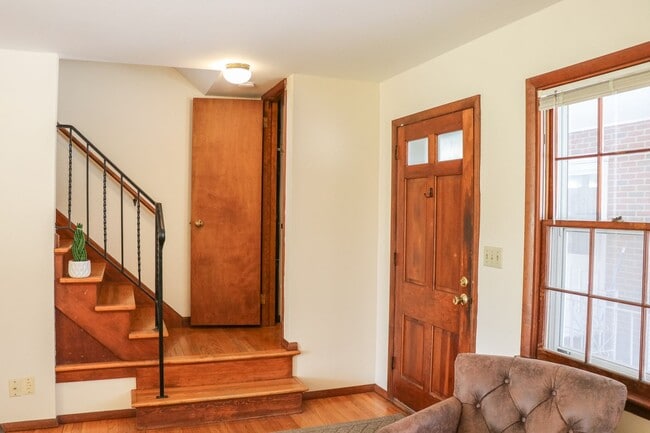 Photo - 1913 Douglas Ave Unidad EP1913DO