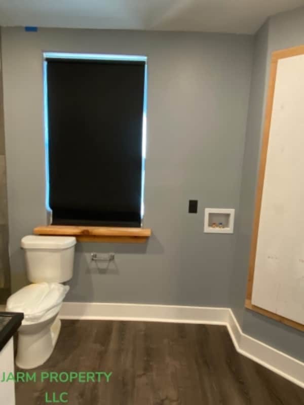 Photo - 2211 King St