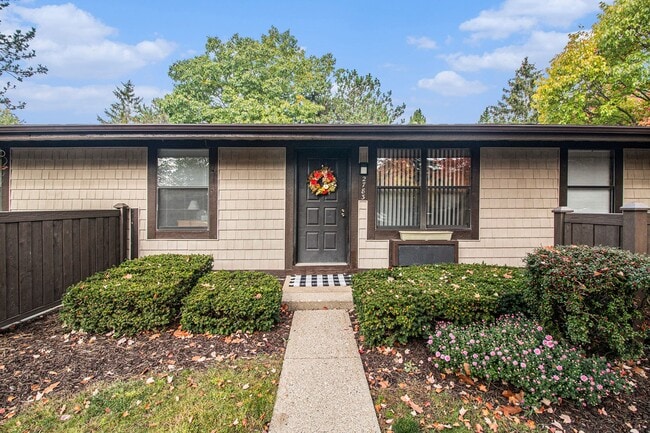 Arrowhead Apartments