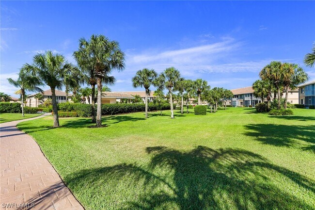 9022 Michael Cir Unit 4